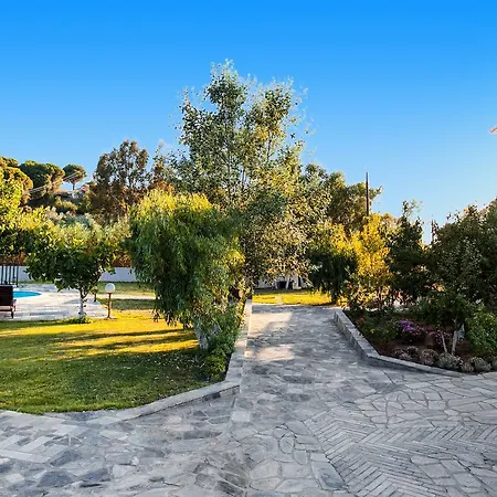 Ξενοδοχείο με διαμερίσματα Dell' Angelo Κολιός