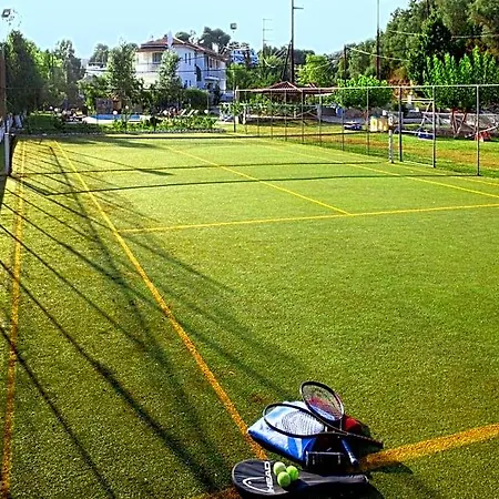 Dell' Angelo Aparthotel 2*